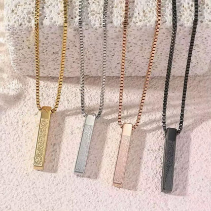 Collier pendentif cube Ayatul Kursi en acier inoxydable